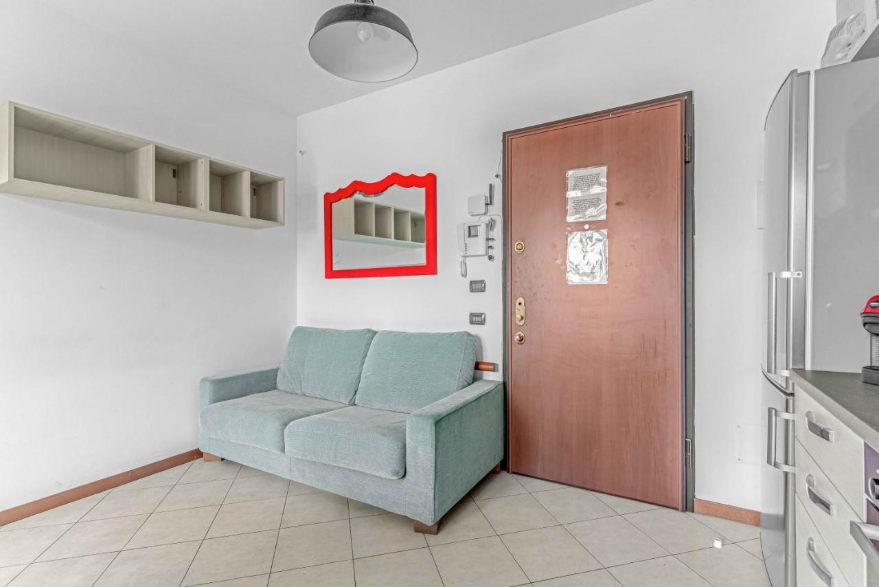 Frasi house, appartamento con terrazzo e spazioso. Milano Esterno foto